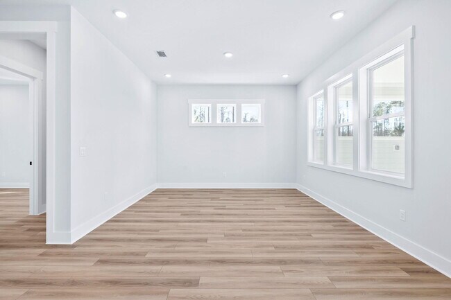 Building Photo - 2341 Pathways Drive