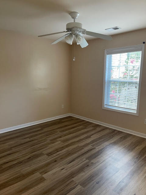 Building Photo - Welcome to this stunning 4-bedroom, 3-bath...
