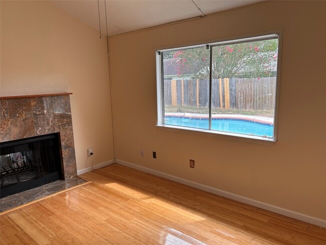 Building Photo - 16327 Beretta Ct