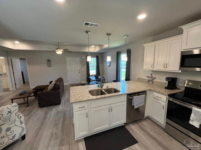 Building Photo - 1949 Justice Cir