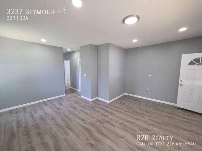 Building Photo - 3237 Seymour-1