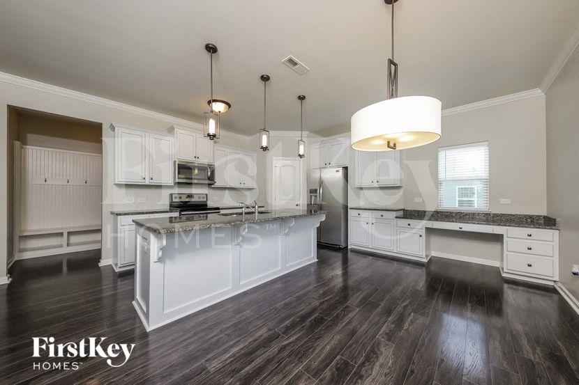 Building Photo - 3282 Winding Br Trl