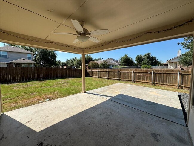 Building Photo - 4128 Veiled Falls Dr