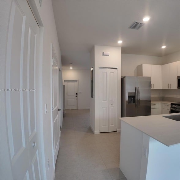 Building Photo - 35761 SW 178th Ct