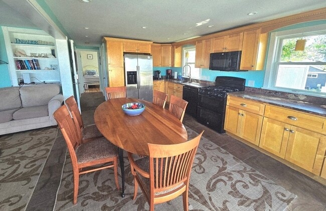 Building Photo - 99 N Reservation Terrace