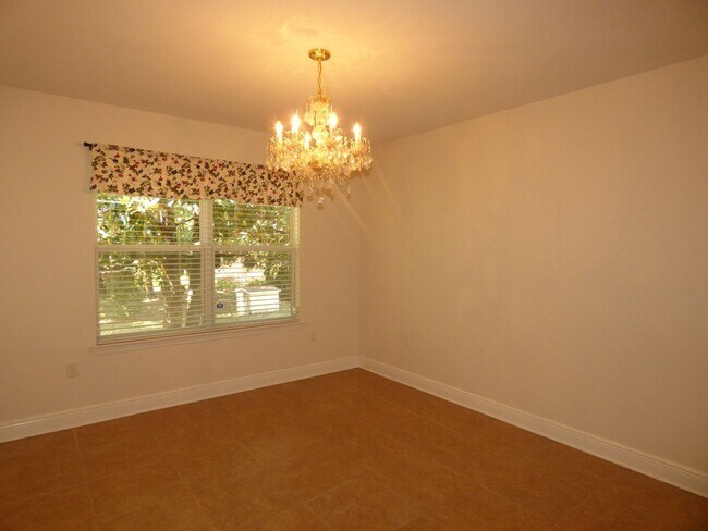 Building Photo - Custom-Built 3-Bedroom Home