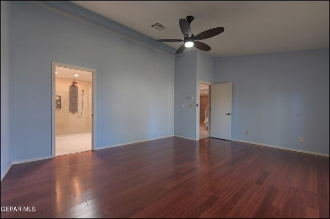 Building Photo - 601 Firedale Ln