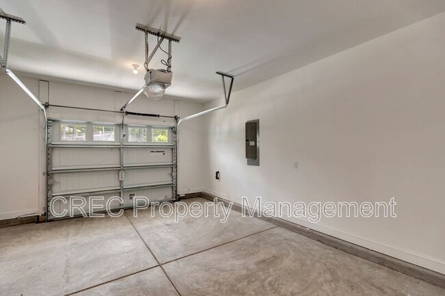 Building Photo - 251 Claret Cup Wy