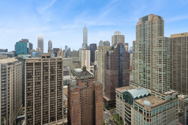 Building Photo - 161 E Chicago Ave