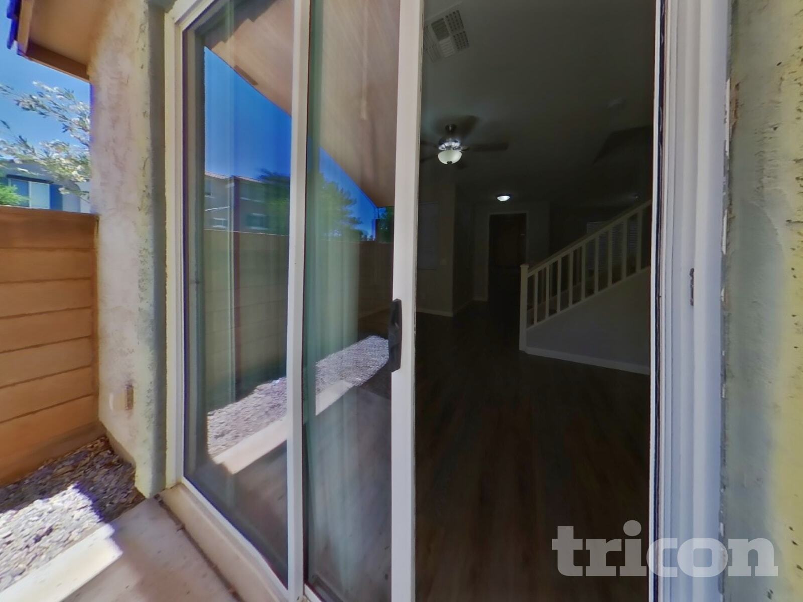 Building Photo - 4360 E Carla Vista Dr