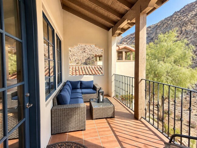 Building Photo - 48416 Legacy Dr