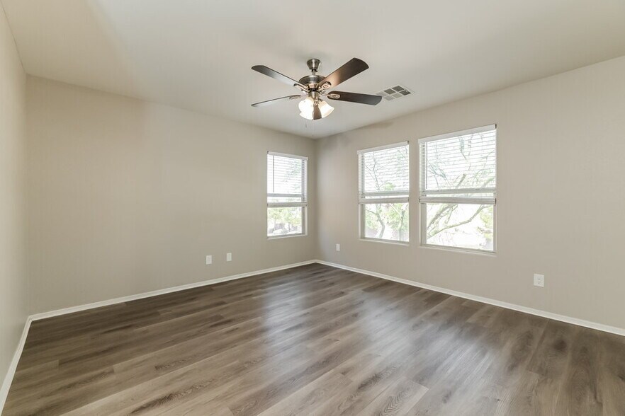 Building Photo - 11548 Kindsland St