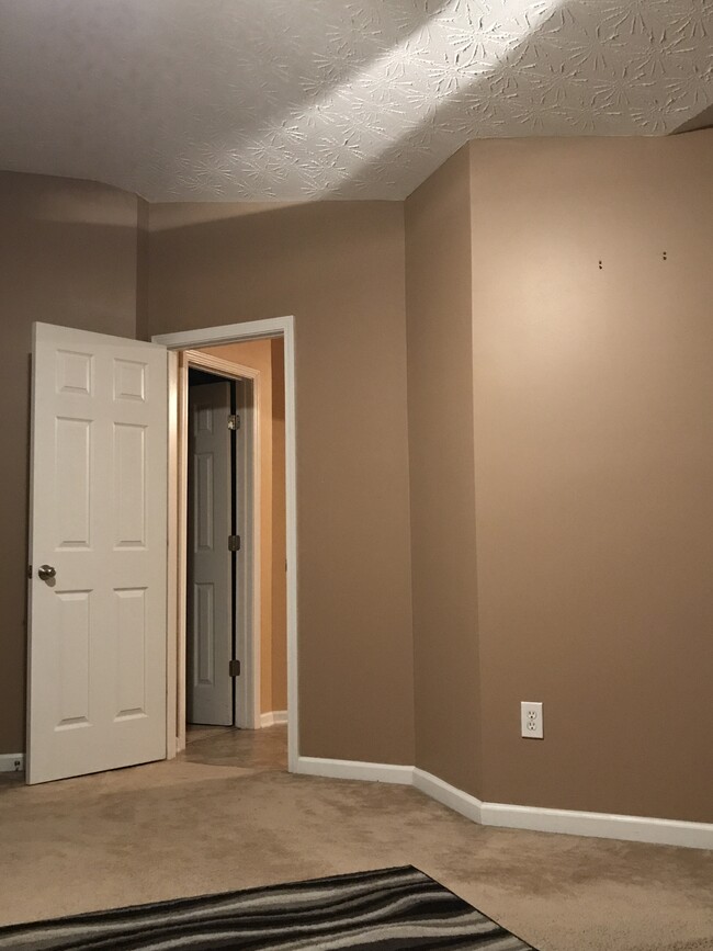 Bedroom 1 - 5637 Cascade Pass SW