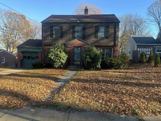 Building Photo - 125 Stimson Rd