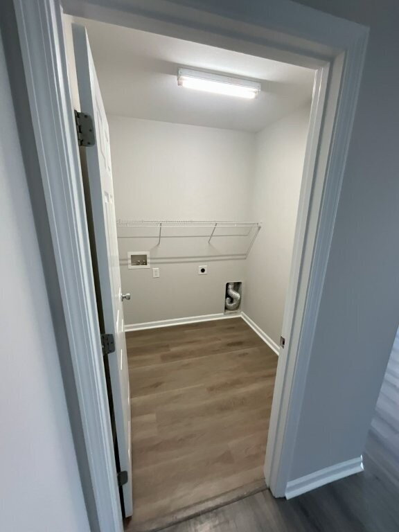 Building Photo - "Newly renovated 3-Bed, 2-Bath Home in Win...