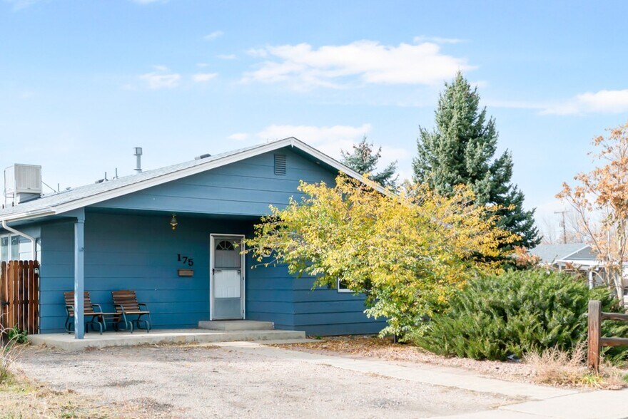 Building Photo - 175 N 10th Ave