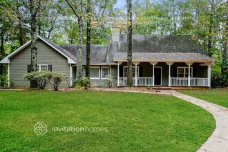 Building Photo - 4721 W Lake Dr SE