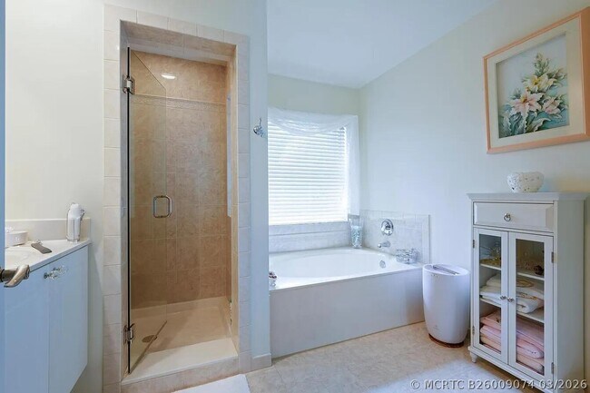 Building Photo - 4156 Meade Way