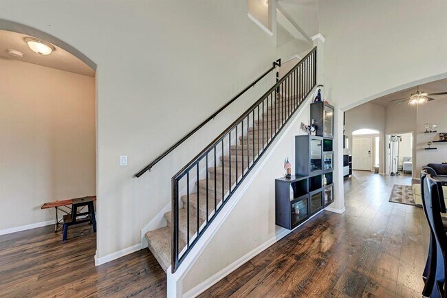 Building Photo - 1023 Palo Duro Loop