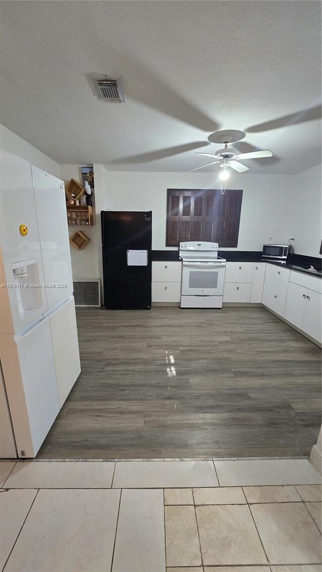 Building Photo - 15120 SW 87th Ave