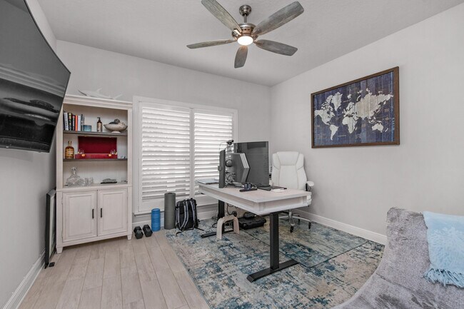 Building Photo - 382 Lightning Bug Ln