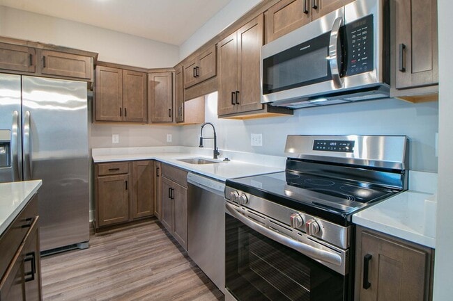 Building Photo - 1607 Jonathan Wade Cir