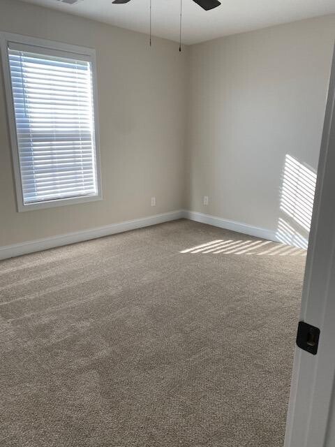 Building Photo - 540 Spinnaker Dr