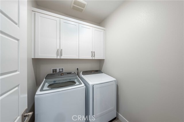 Building Photo - 217 Chorus