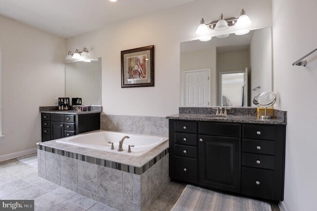 Building Photo - 22283 Pinecroft Terrace