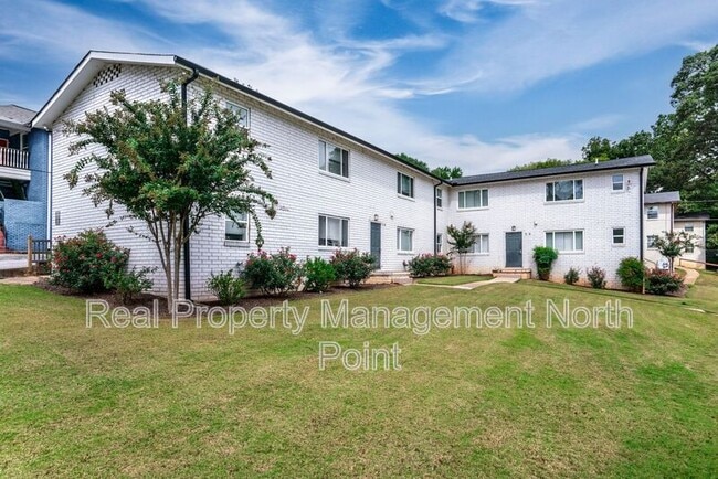 Primary Photo - 1145 Lucile Ave SW