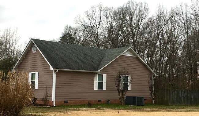 Building Photo - 99 Clement