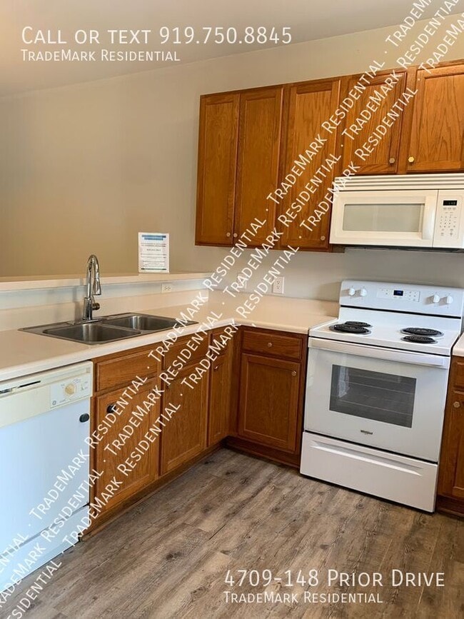 Building Photo - 4709 Prior Dr