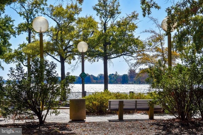 Building Photo - 73 G St SW