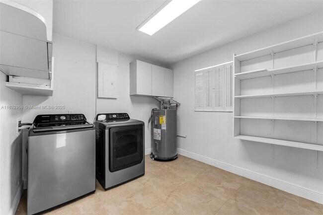 Building Photo - 9140 SW 45th Terrace