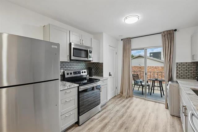 Building Photo - 8083 Meadow Rd