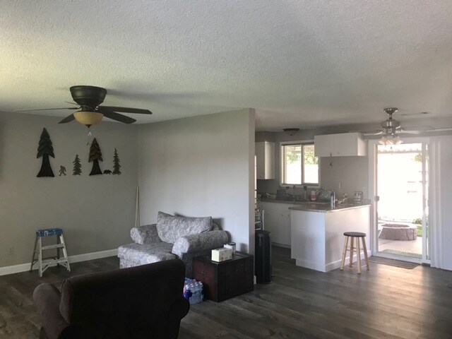 Building Photo - 2906 Alameda St