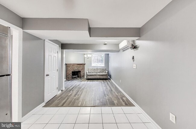 Building Photo - 1316 Van Buren St NW