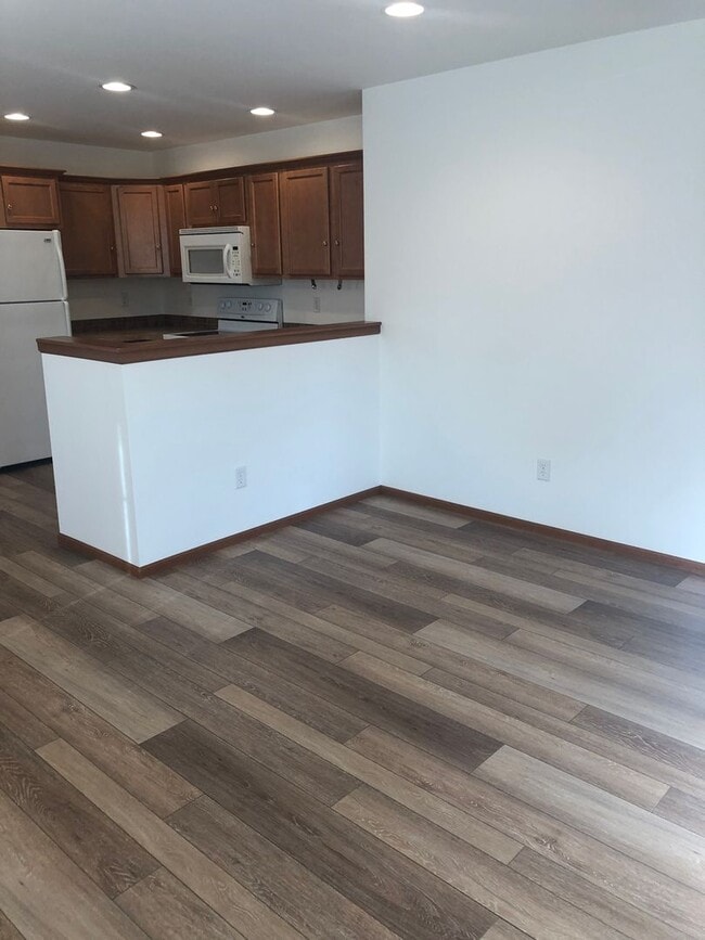 Building Photo - Adult Community (age restricted)
