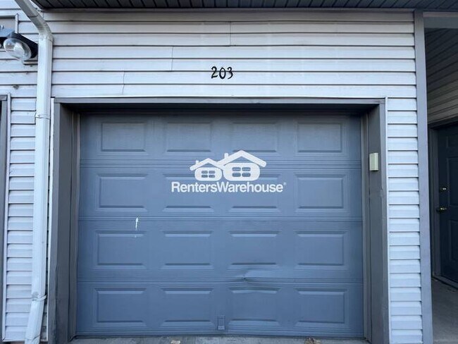 Building Photo - 12281 E Tennessee Dr