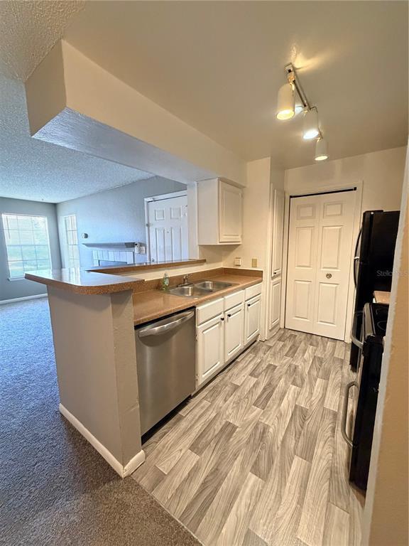 Building Photo - 4367 Thornbriar Ln