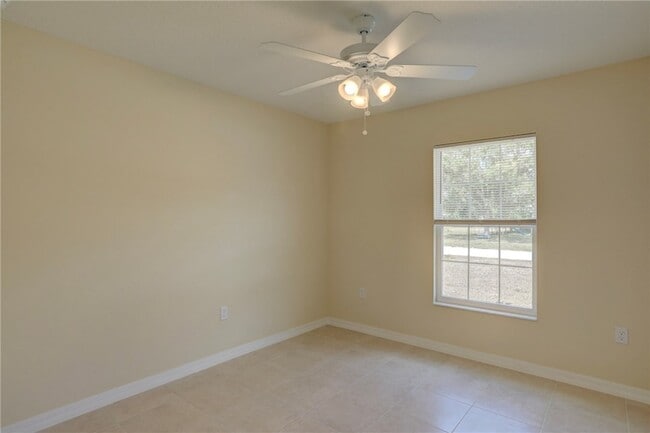 Building Photo - 8876 98th Ct