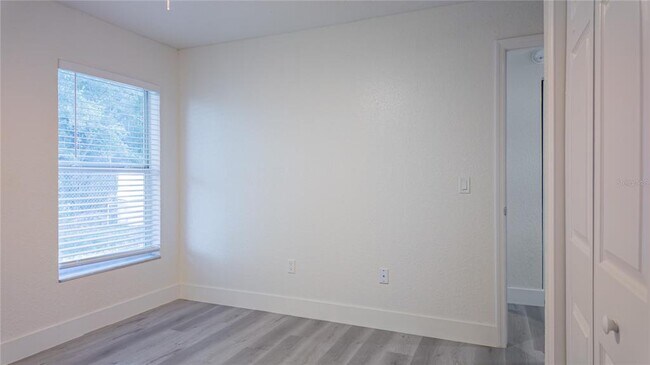 Building Photo - 4395 NE 33rd Ave