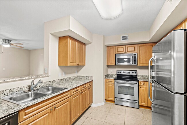 Primary Photo - 6752 Heritage Grande