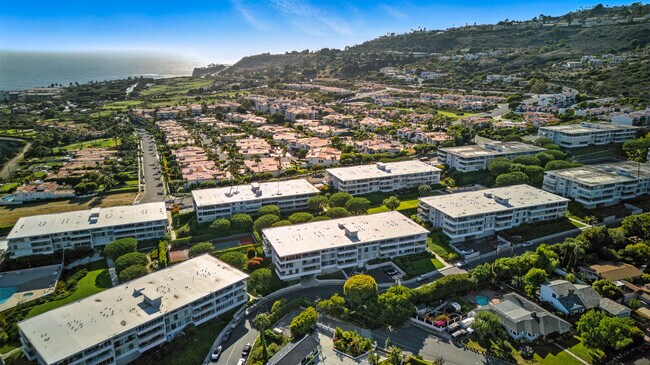 Building Photo - 32735 Seagate Dr