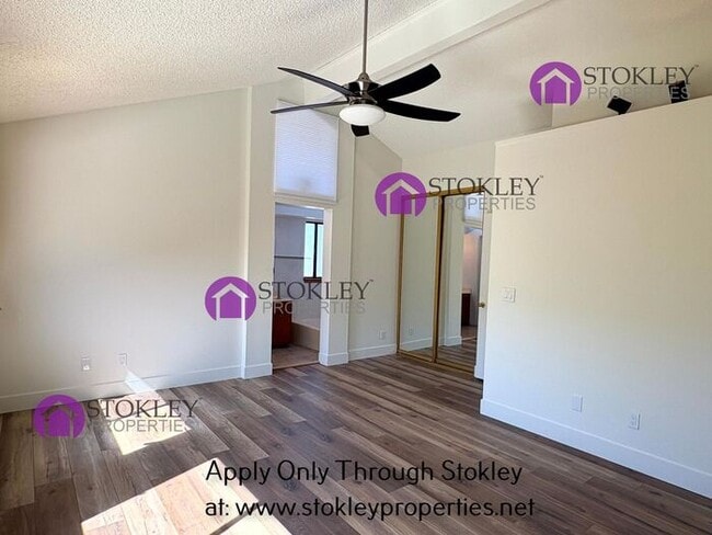 Building Photo - 1105 Rock Creek Way