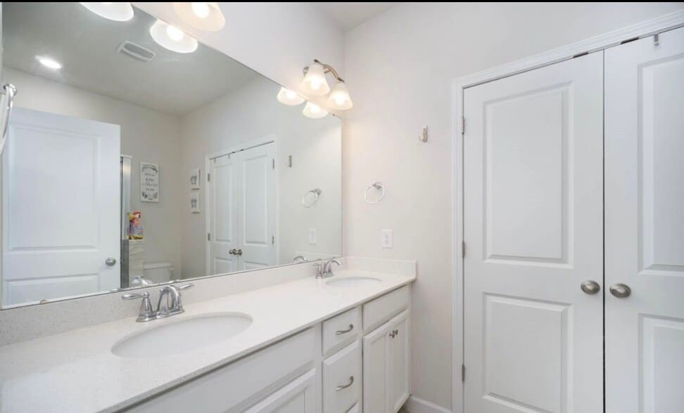 Building Photo - 510 Dorman St