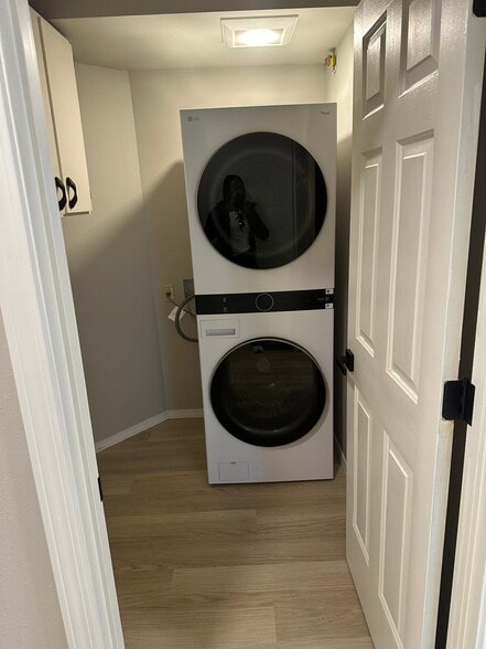 Building Photo - 1769 NE 19th St