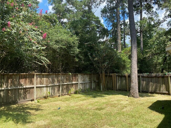 Building Photo - 118 N Willow Point Cir