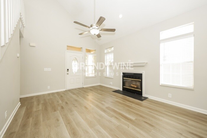 Building Photo - 5929 Colchester Dr