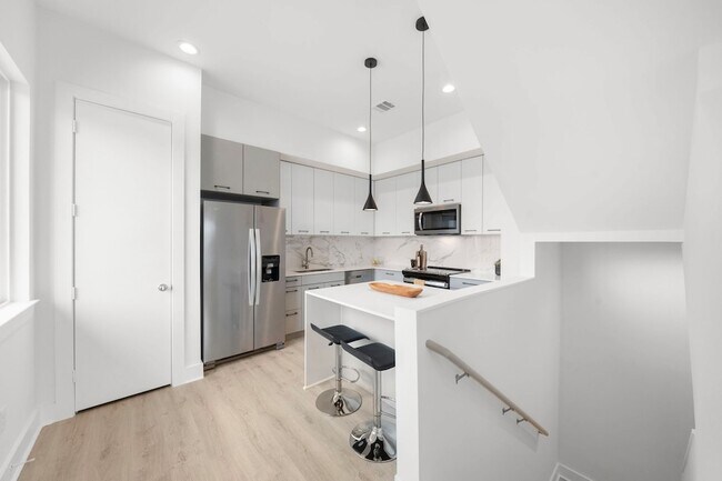 Building Photo - 1512 Barbee St